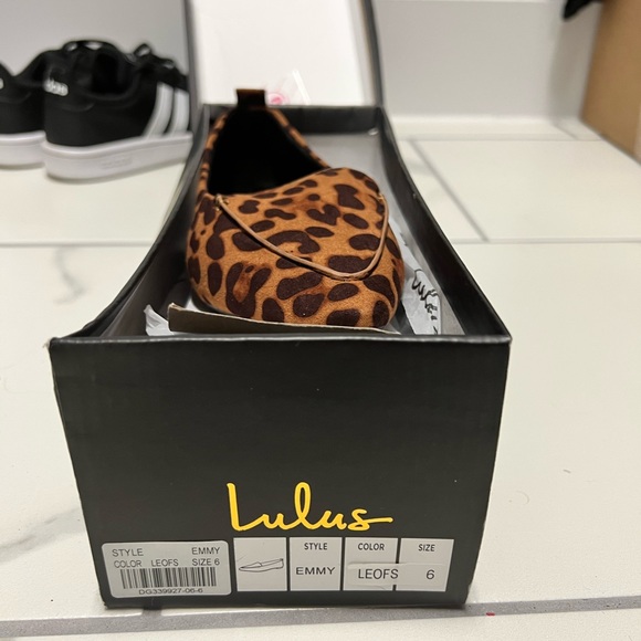 Lulus NIB Emmy Leopard Suede Pointed Loafers Size 6 - Picture 5 of 5
